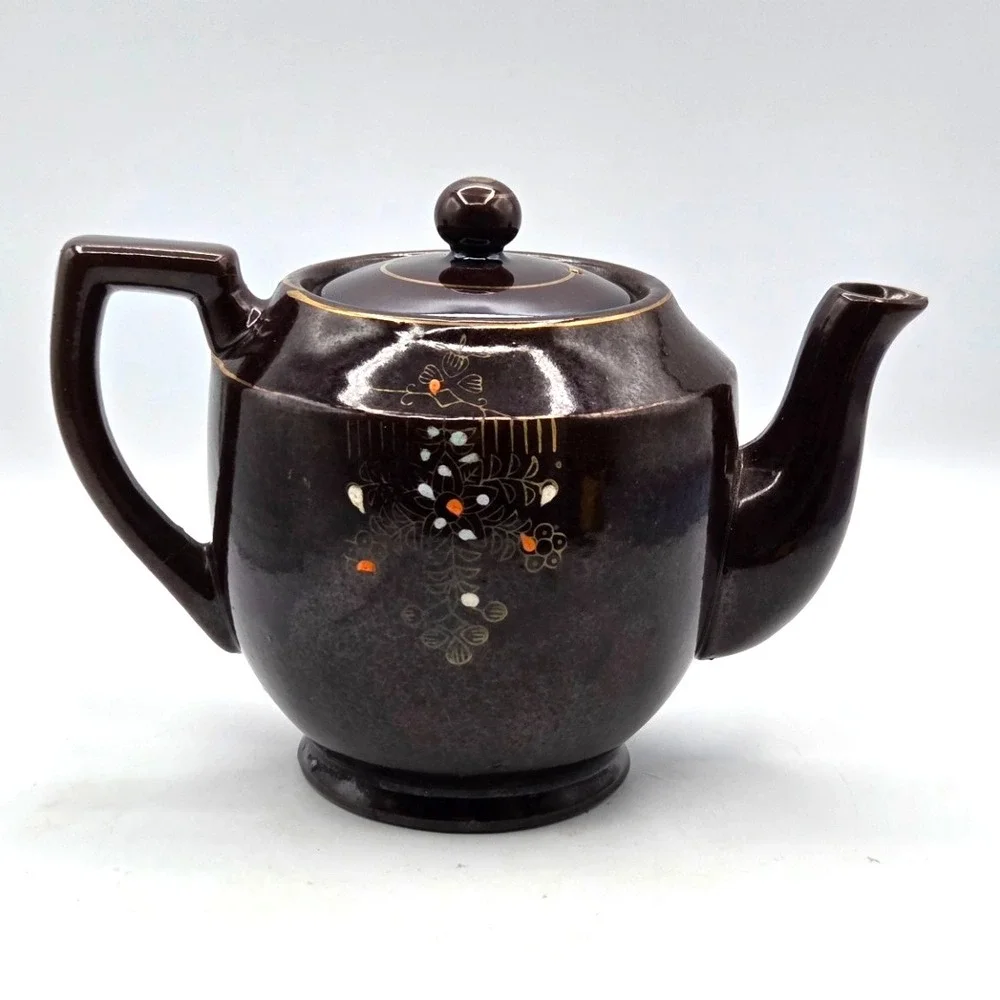 Japanese TeaPot Moriage Redware Medium~ Hand Painted 1940s ~Japan Vintage